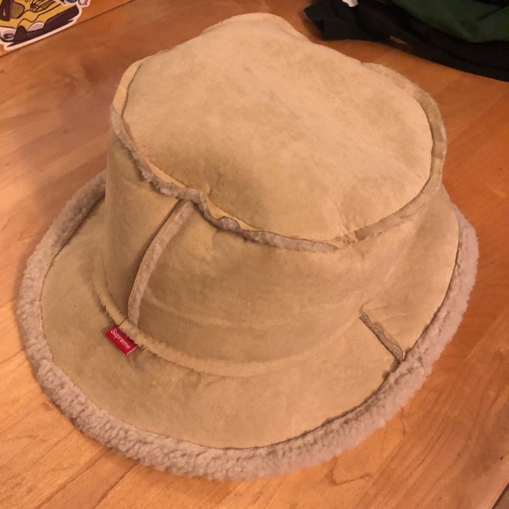 supreme faux shearling crusher